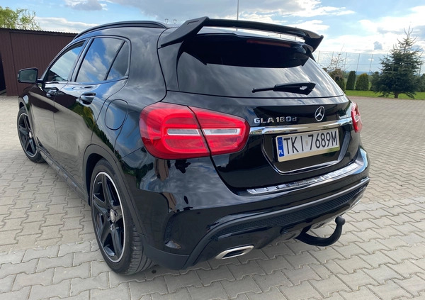 Mercedes-Benz GLA cena 73900 przebieg: 85760, rok produkcji 2016 z Turek małe 466